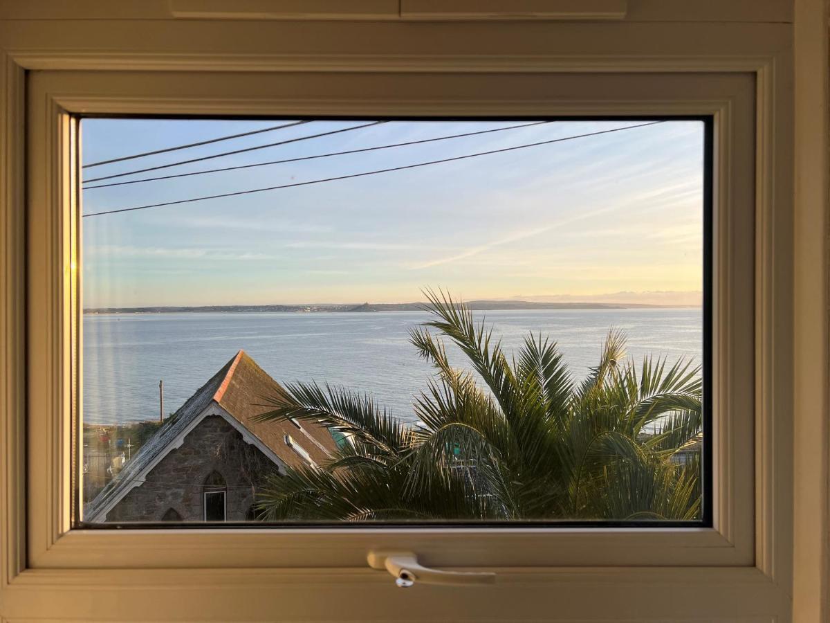 Lookout Cottage Penzance Extérieur photo